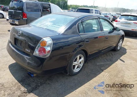 2003 Nissan Altima 2.5 S z USA, uszkodzony, nr VIN 1N4AL11D63C329569